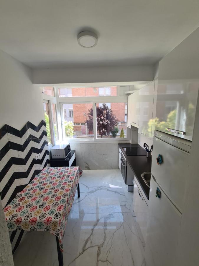 Apartamento Luminoso Y Nuevo En Madrid Rio Exteriér fotografie